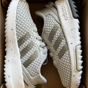 Adidas Toddler Shoes size 4